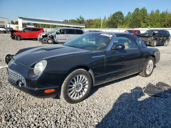2005 Ford Thunderbird Deluxe