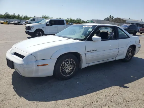 1995 Pontiac Grand Prix SE