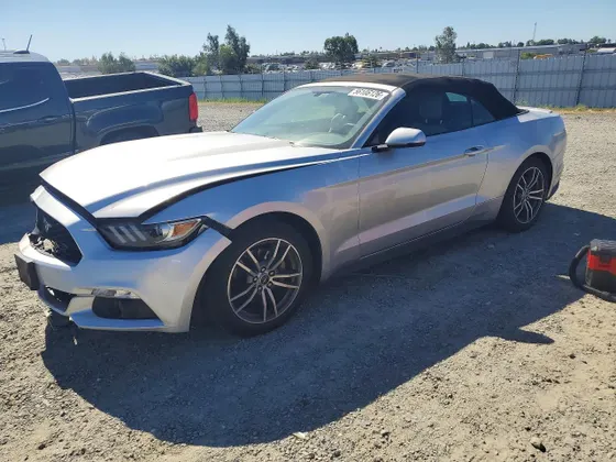 2016 Ford Mustang EcoBoost Premium