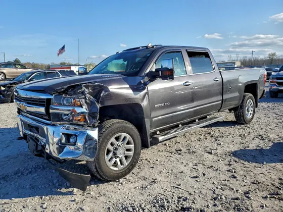 2015 Chevrolet Silverado 3500HD Built After Aug 14 LTZ