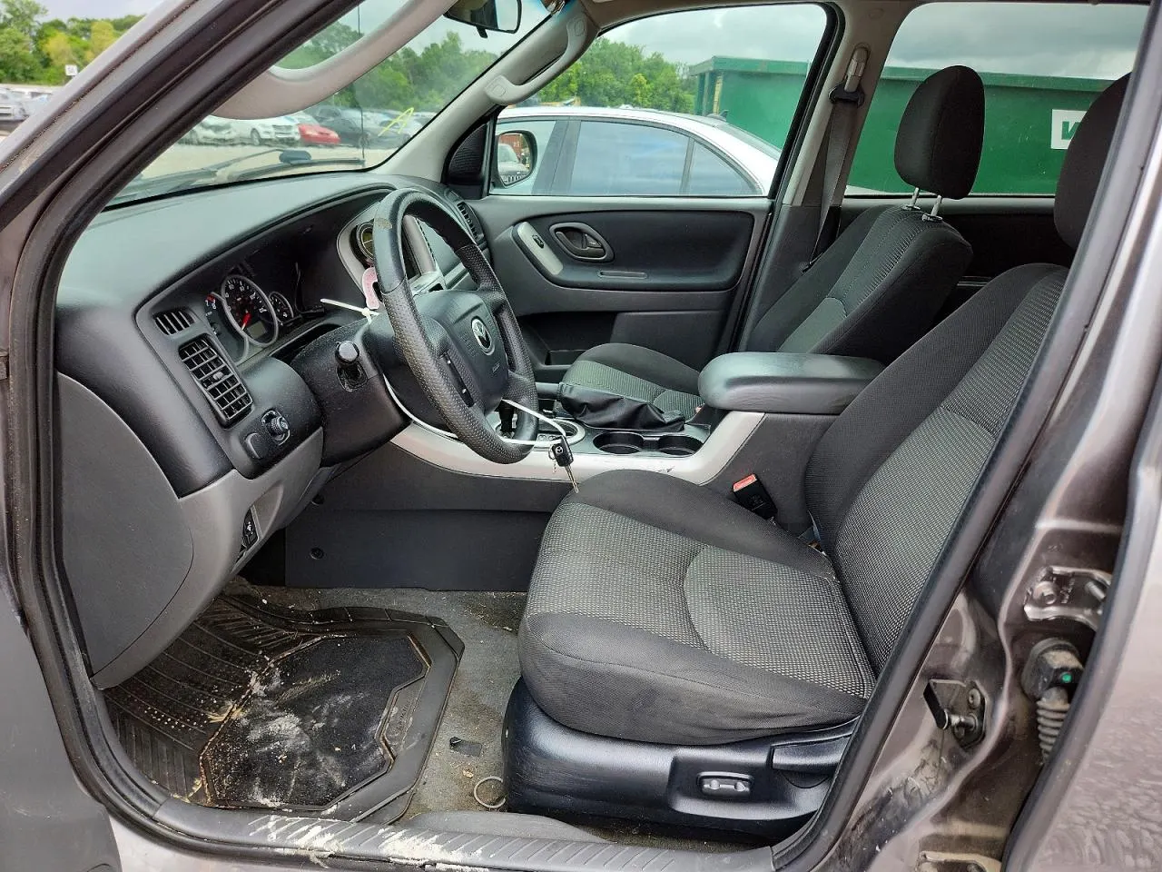 2006 Mazda Tribute s