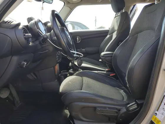 2015 MINI Cooper Hardtop 4 Door COOPER