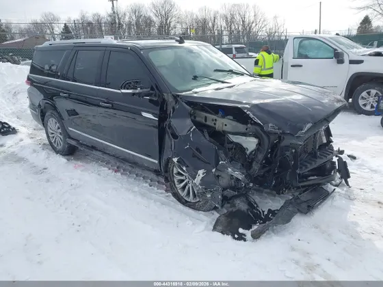 2023 Lincoln Navigator L Black Label