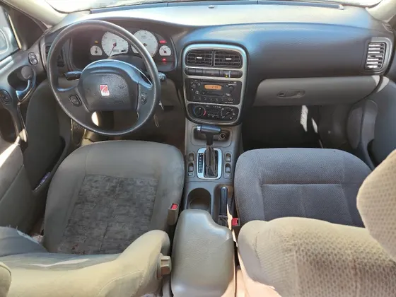 2004 Saturn L-Series L300 2