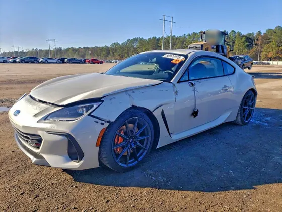 2025 Subaru BRZ tS