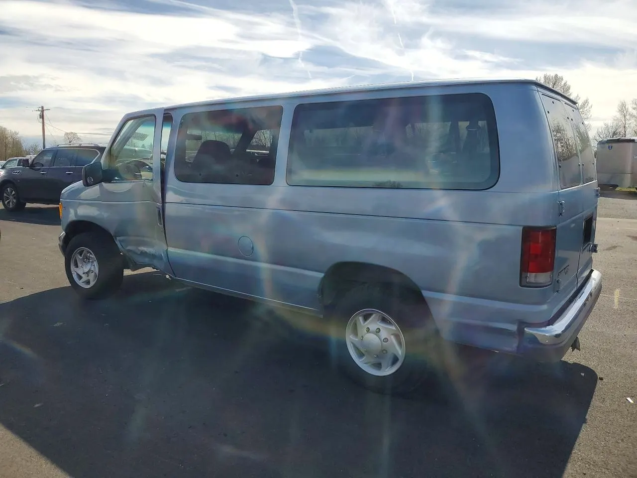 1998 Ford Club Wagon XL