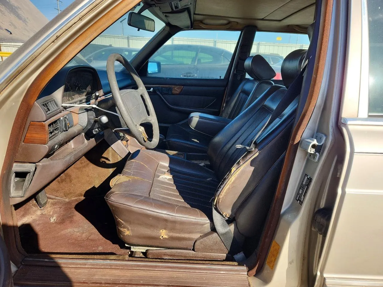 1986 Mercedes-Benz 300 Series 300SDL