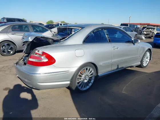 2005 Mercedes-Benz CLK-Class 5.0L