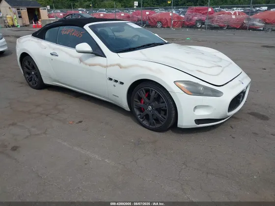 2010 Maserati GranTurismo Convertible
