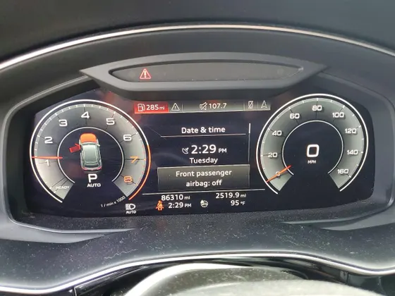 2019 Audi Q8 Premium Plus