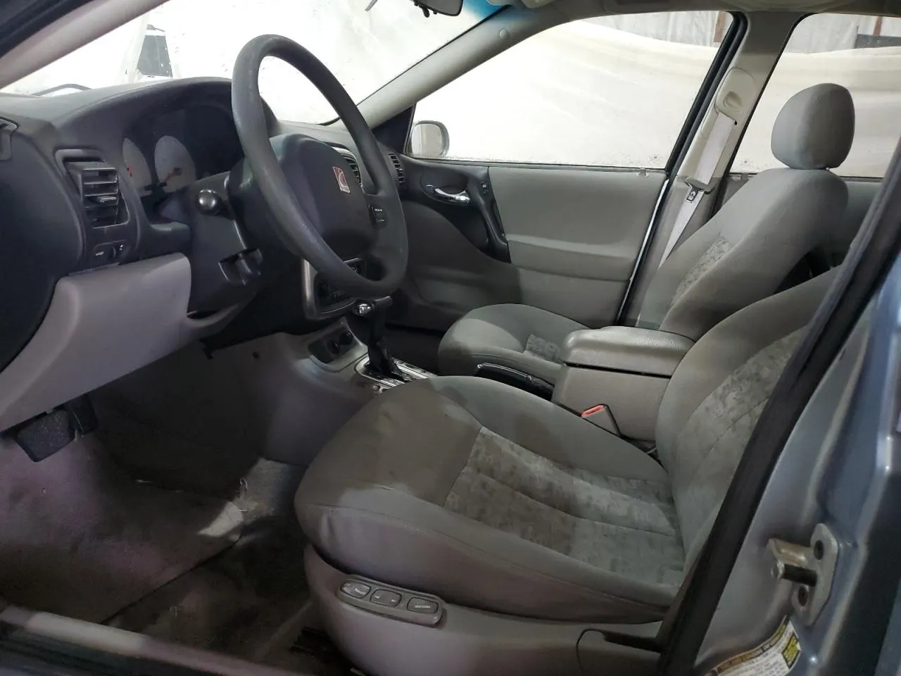 2005 Saturn L-Series L300