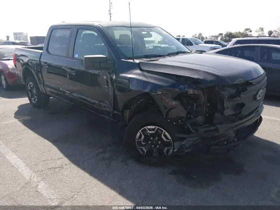 2023 Ford F-150 Lightning LARIAT
