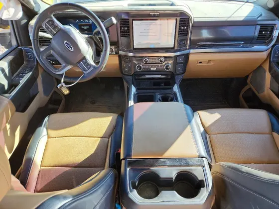 2025 Ford Super Duty F-450 DRW LARIAT