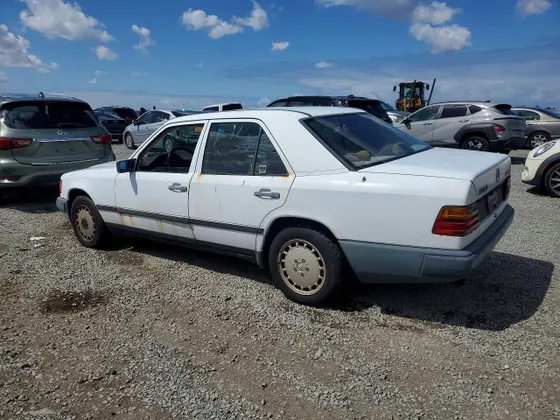 1987 Mercedes-Benz 300 Series 300D