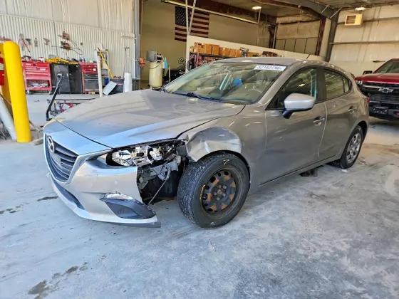 2014 Mazda Mazda3 i Sport
