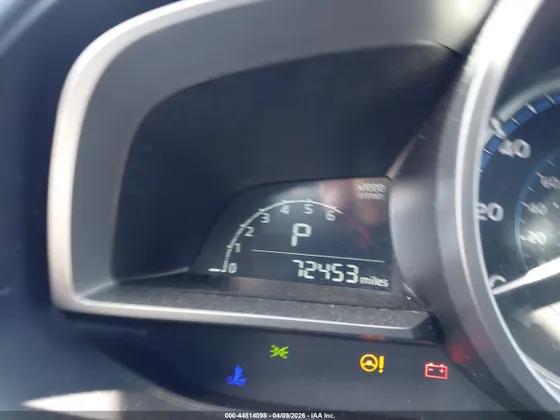 2020 Toyota Yaris Hatchback XLE