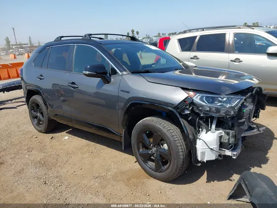 2020 Toyota RAV4 Hybrid XSE