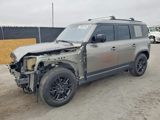 2022 Land Rover Defender S