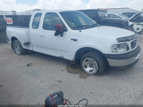 1997 Ford F-150 Standard LARIAT/STANDARD/XL/XLT