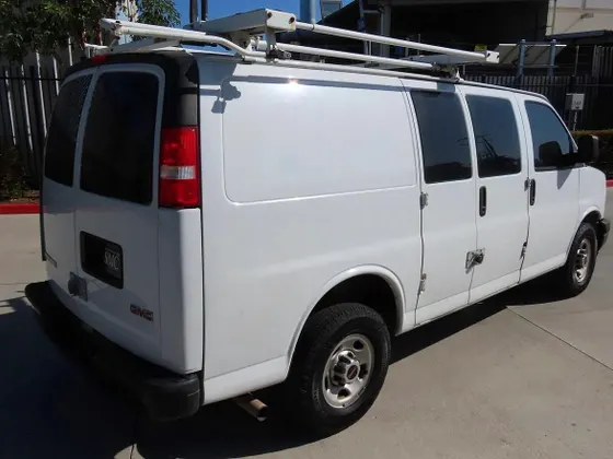 2020 GMC Savana Cargo Van SAVANA