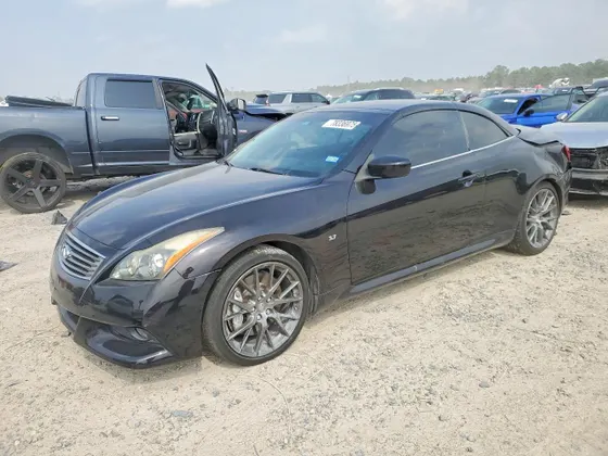 2014 INFINITI Q60 Convertible Q60