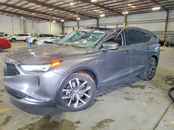 2022 Acura MDX w/Technology Package