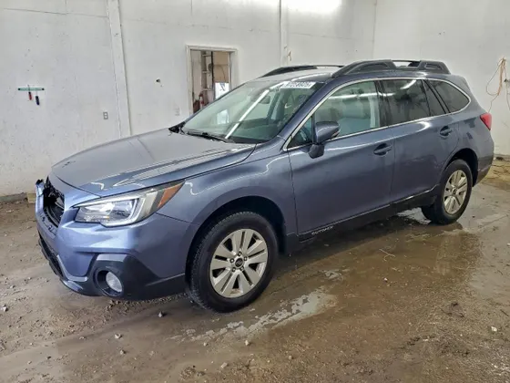 2018 Subaru Outback Premium