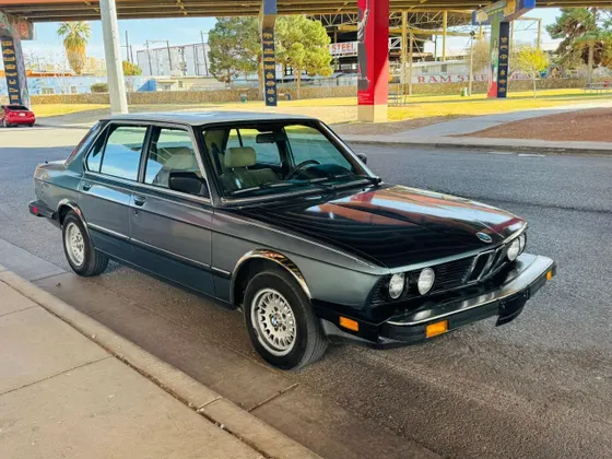 1988 BMW 528 - 533 - 633 - 733 528E