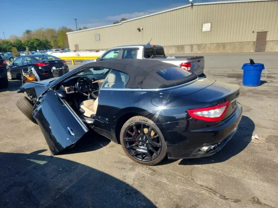 2011 Maserati GranTurismo Convertible GRANTURISMO