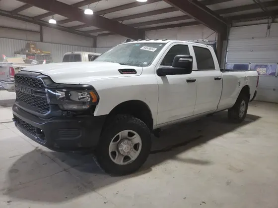 2023 Ram 3500 Tradesman