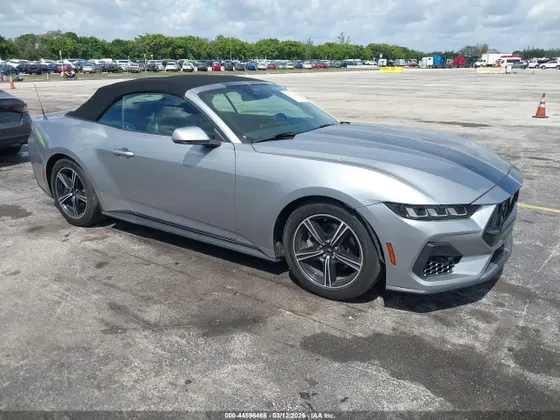 2024 Ford Mustang EcoBoost
