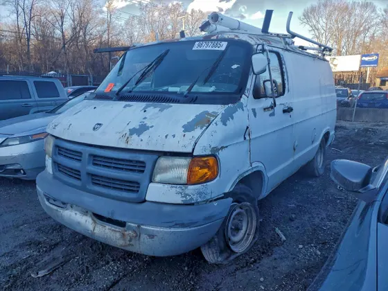2000 Dodge Ram Van B1500