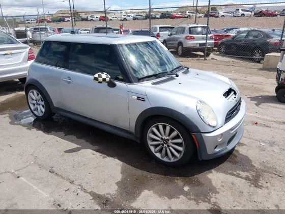 2004 MINI Cooper Hardtop S