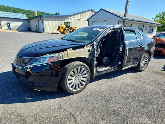 2016 Lincoln MKS