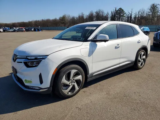 2024 VinFast VF 8 Eco