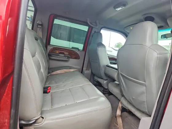 2001 Ford Super Duty F-350 DRW XL