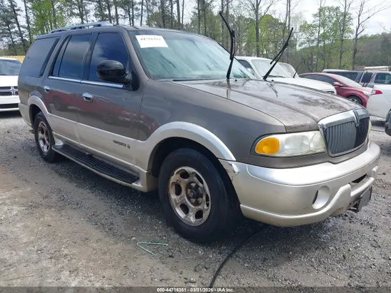 2002 Lincoln Navigator
