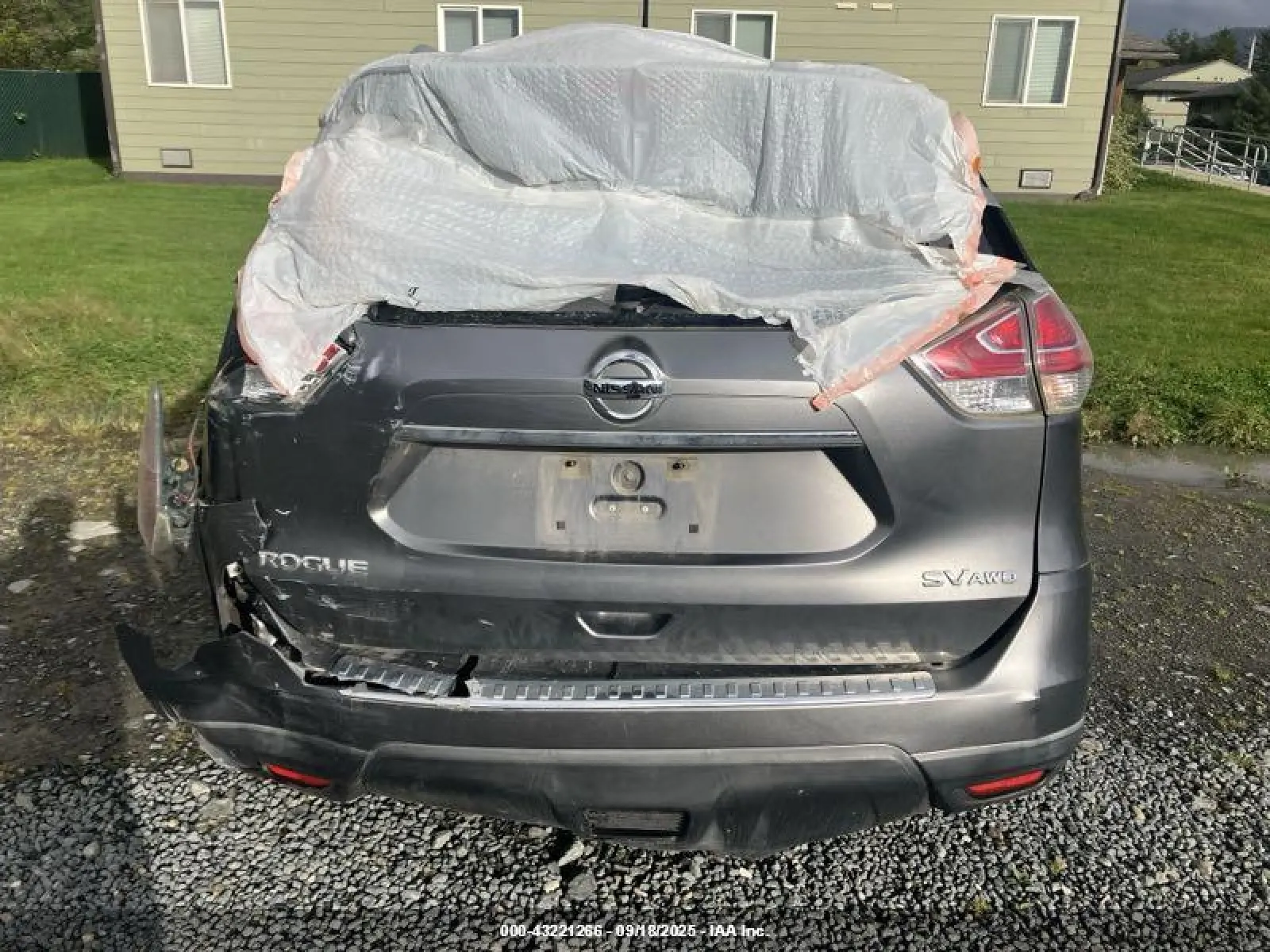 2016 Nissan Rogue SV