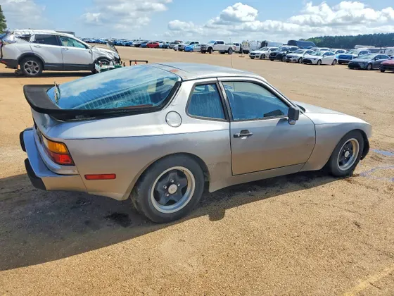 1985 Porsche 944
