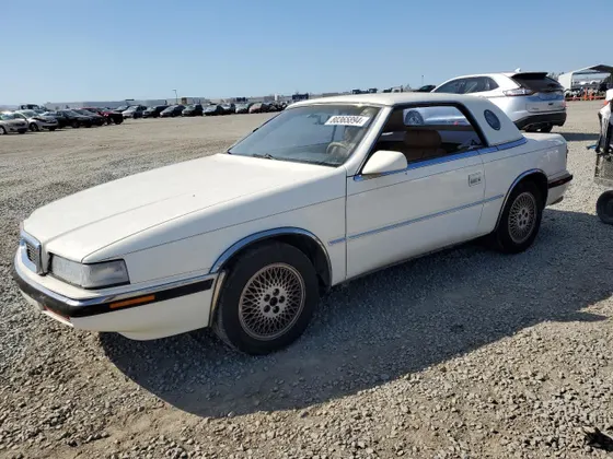 1991 Chrysler Town & Country BY MASERATI