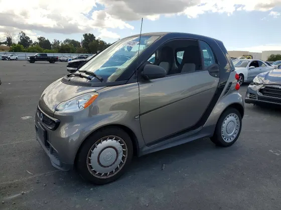 2013 smart fortwo Pure