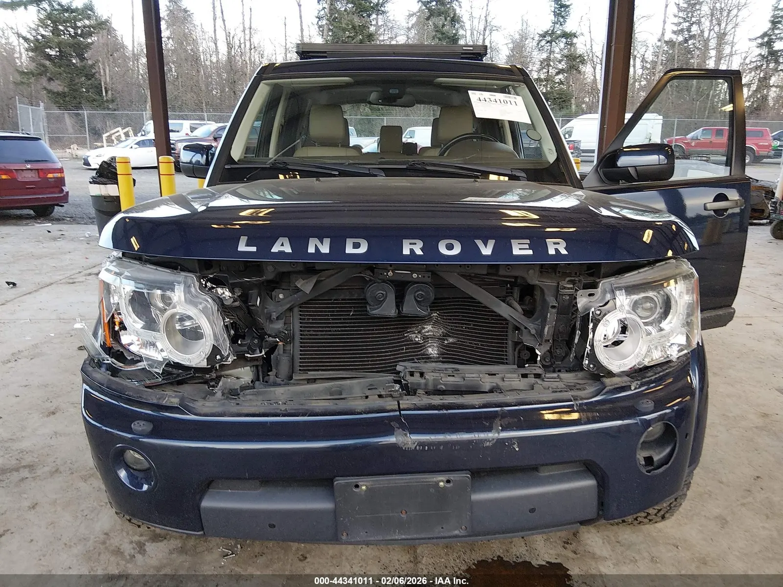 2012 Land Rover LR4 LUX