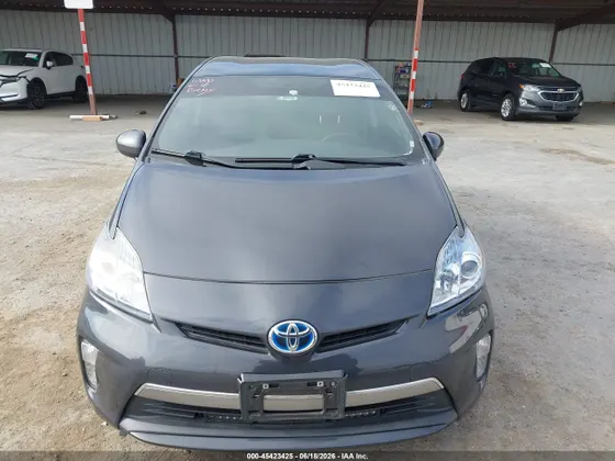 2014 Toyota Prius Plug-In