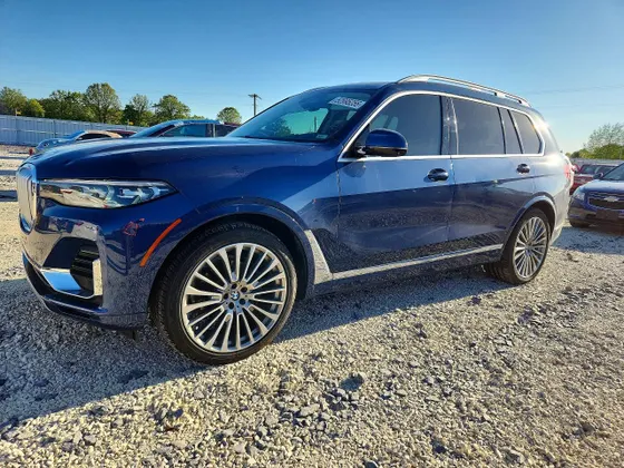 2020 BMW X7 xDrive40i