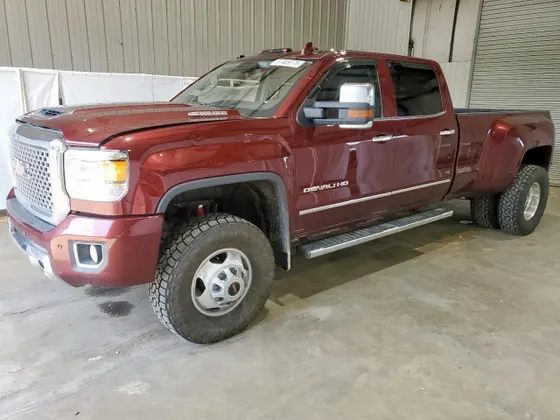 2017 GMC Sierra 3500HD Denali