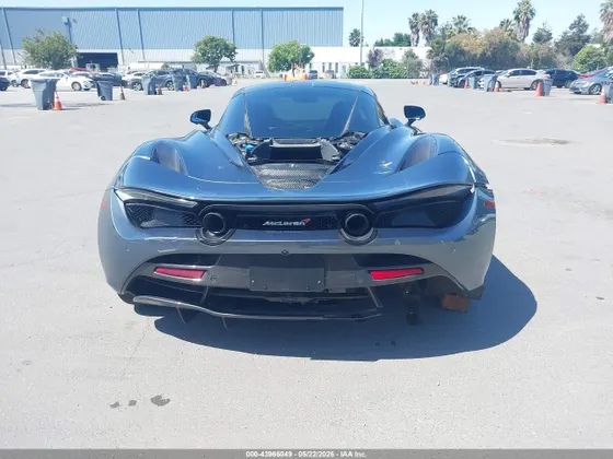 2018 McLaren 720S LUXURY/PERFORMANCE