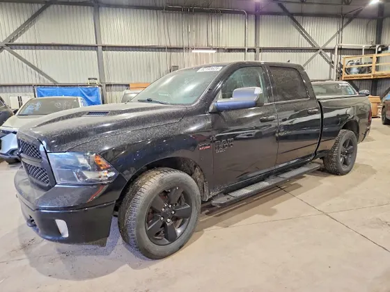 2022 Ram 1500 Classic SLT