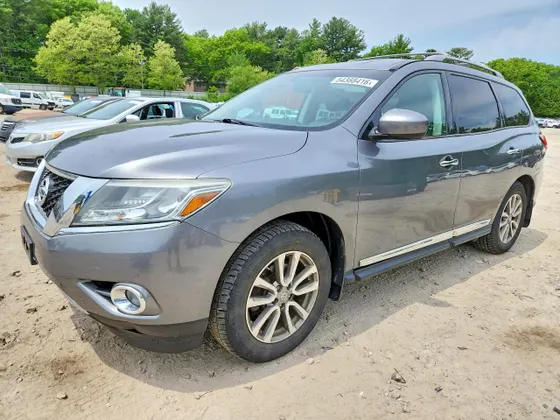 2015 Nissan Pathfinder S