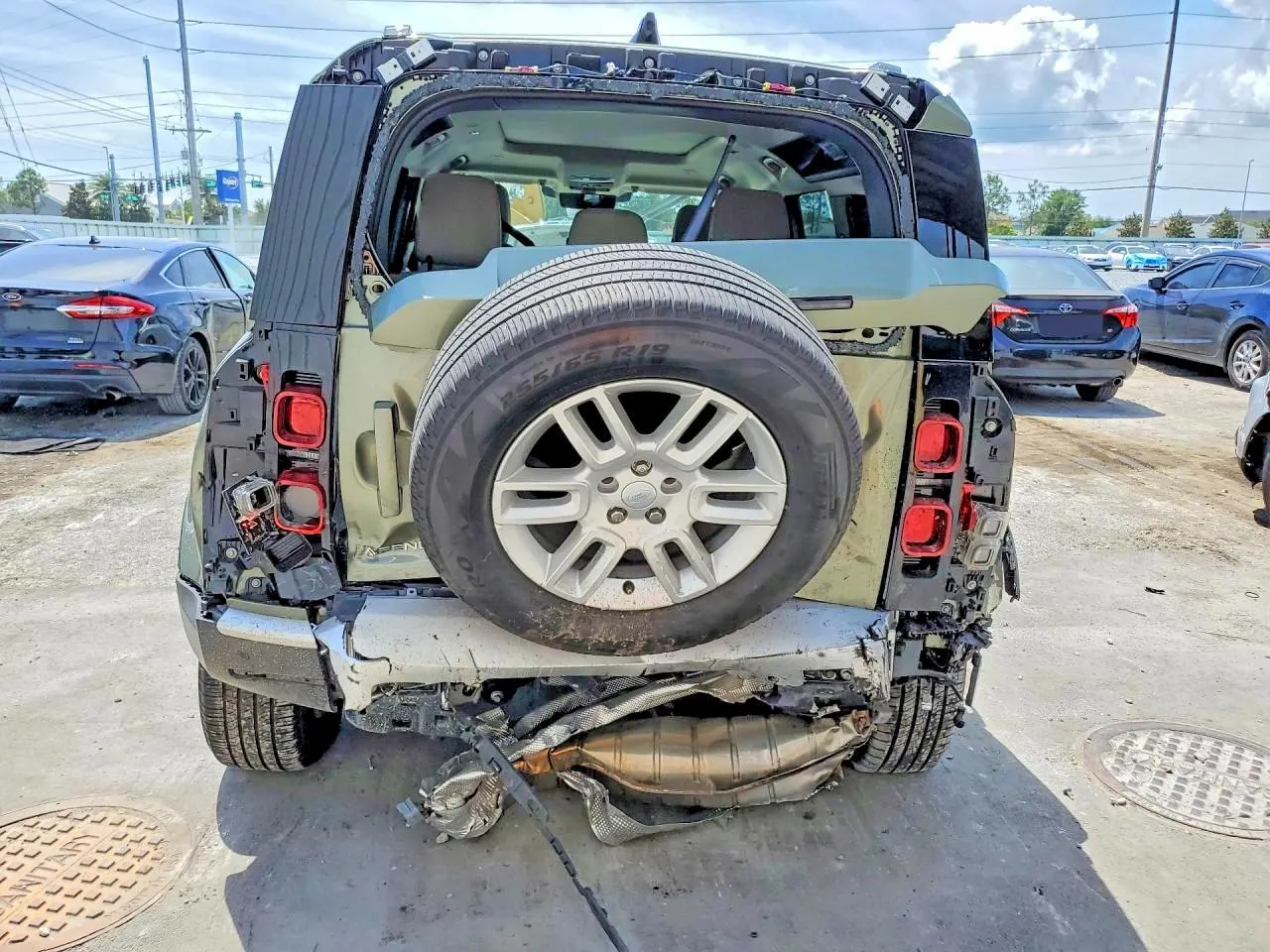 2024 Land Rover Defender S