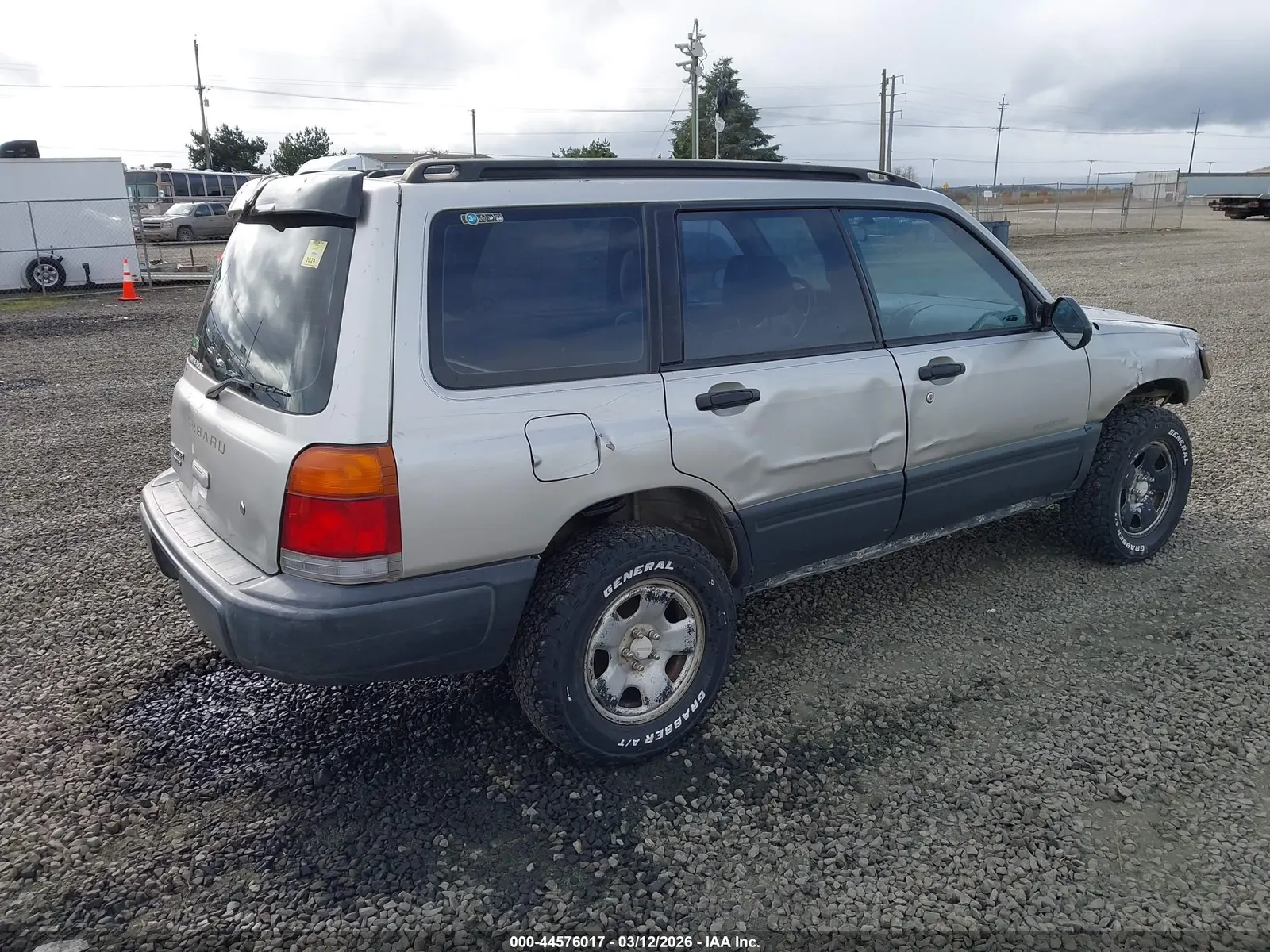2000 Subaru Forester L
